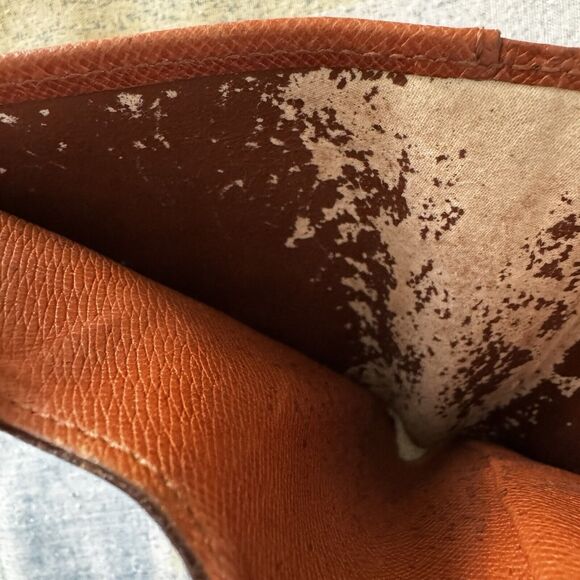 Louis Vuitton LV Brown Bifold Leather Monogram Vintage Men's Wallet - Picture 8 of 12